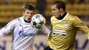 Andrei Arshavin of Russia&#039;s Zenit vies with Giorgio Chiellini of Italy&#039;s Juventus during their Champions League group H football match in St.Petersburg on November 25, 2008. AFP PHOTO / KIRILL KUDRYAVTSEV 