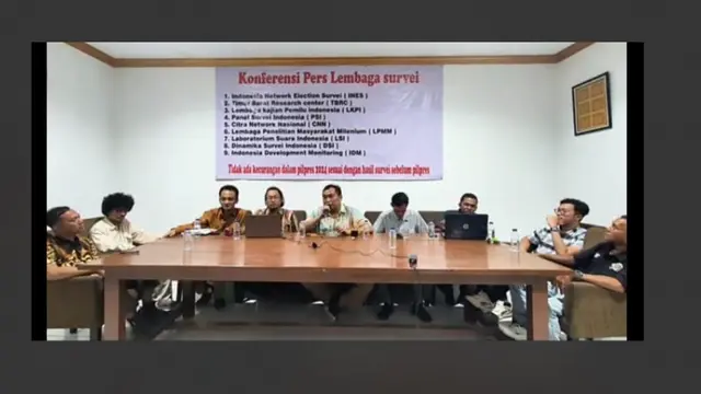 Ketua Konsorsium Lembaga Survei Indonesia (KKLPSI) Arief Poyuono menyampaikan, berdasarkan hasil quick count 9 lembaga survei, pasangan capres dan cawapres nomor urut 2 Prabowo Subianto-Gibran Rakabuming Raka menang tanpa ada kecurangan di Pilpres 2024.