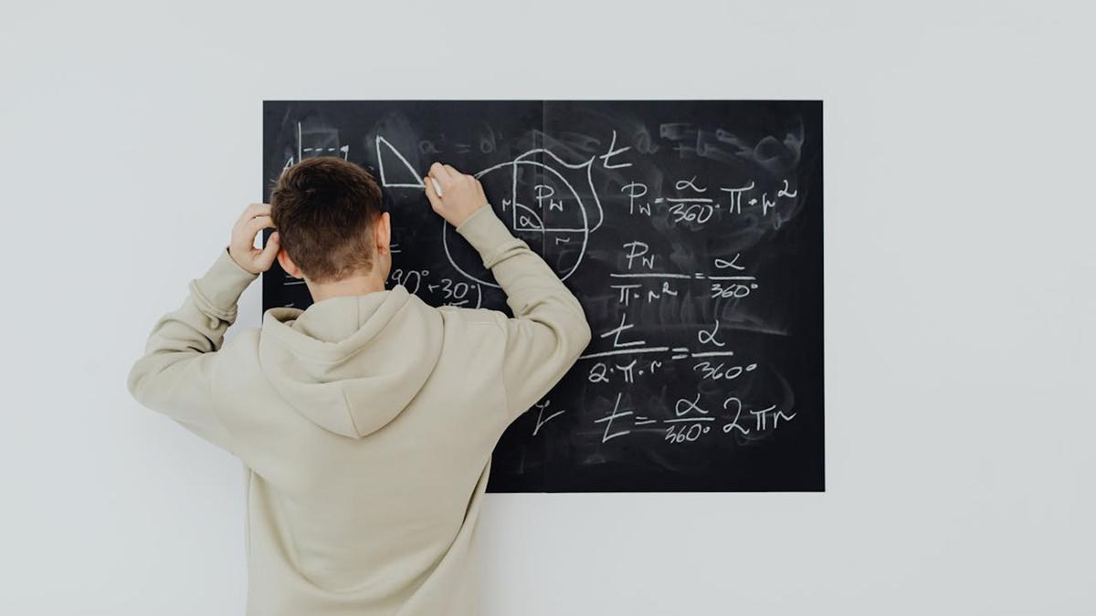 Bilangan Kuantum Elektron dalam Atom, Ketahui Penerapan dan Fungsinya   