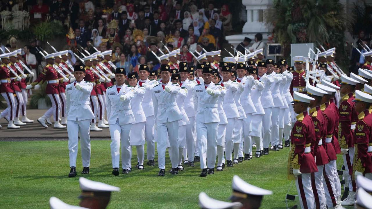 FOTO: Untuk Pertama Kalinya, Presiden Prabowo Pimpin Upacara Detik-Detik Proklamasi di Istana Merdeka