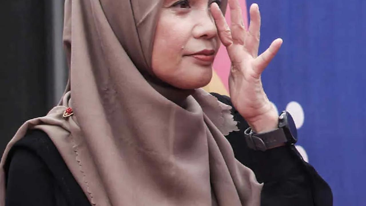 Ia mengatakan bersedia menjadi ibu asuh bagi anak-anak penyandang disabilitas.