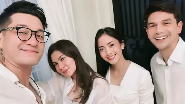 Potret Ririn Dwi Ariyanti Ikut Pesta Sambut Natal di Rumah Jonathan Frizzy