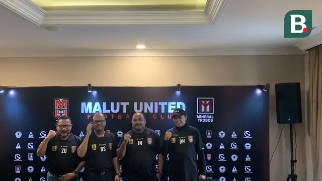 Imran Nahumarurry dan jajaran manajemen klub Malut United FC