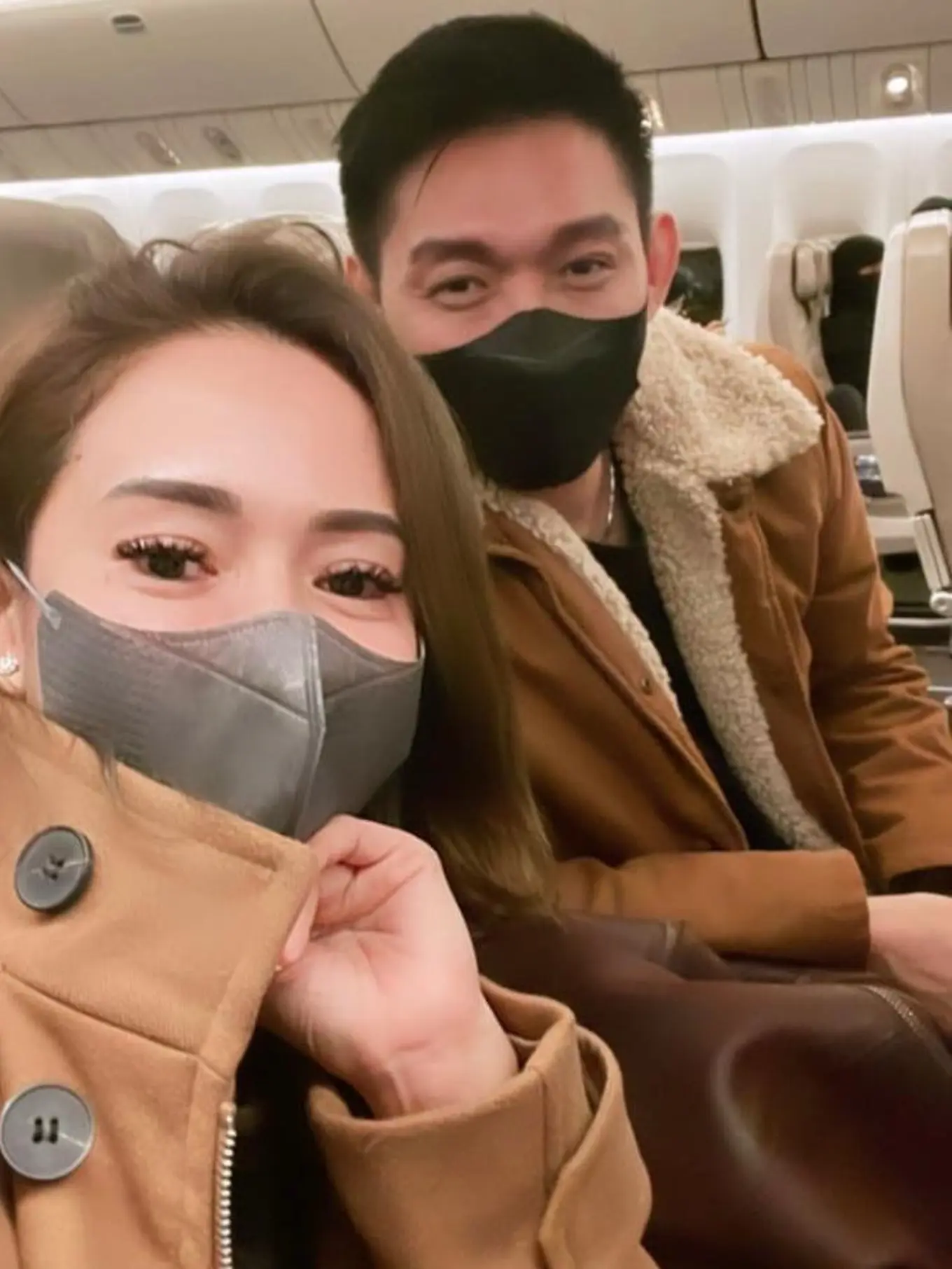 7 Potret Mesra Ifan Seventeen dan Citra Monica Liburan di Eropa, Kompak