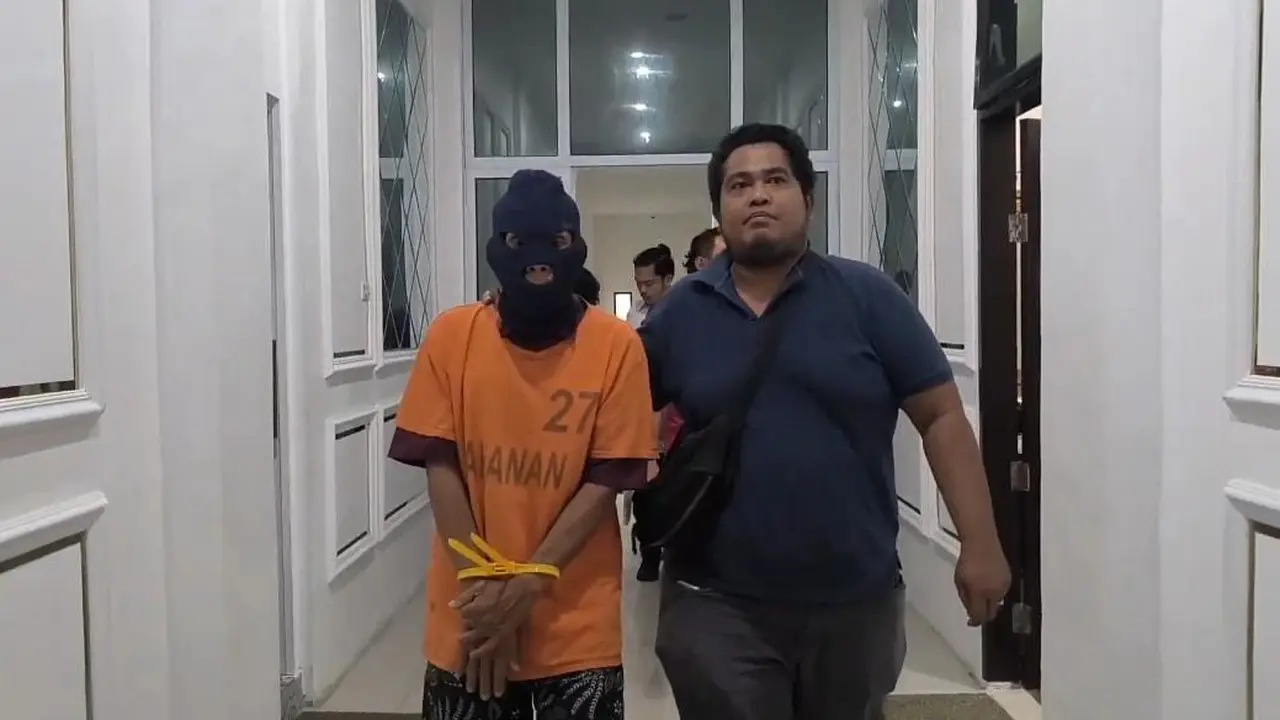 MH (73) tega mencabuli cucu kandungnya sendiri (Istimewa)