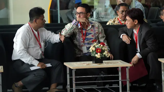 [Bintang] Zumi Zola di KPK