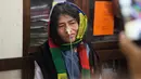 Aktivis HAM India, Irom Sharmila menggelar konferensi pers di imphal, negara bagian Manipur, Selasa (9/8). Perempuan berusia 44 tahun itu mengatakan akan mencoba masuk ke dunia politik dan mengakhiri mogok makannya. (REUTERS/Stringer)