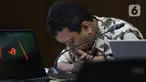 Terdakwa suap jual-beli jabatan di lingkungan Kemenag, M Romahurmuziy saat menjalani sidang lanjutan di Pengadilan Tipikor Jakarta, Rabu (11/12/2019). Sidang mendengar keterangan empat saksi, salah satunya Gubernur Jawa Timur, Khofifah Indar Parawansa. (Liputan6.com/Helmi Fithriansyah)