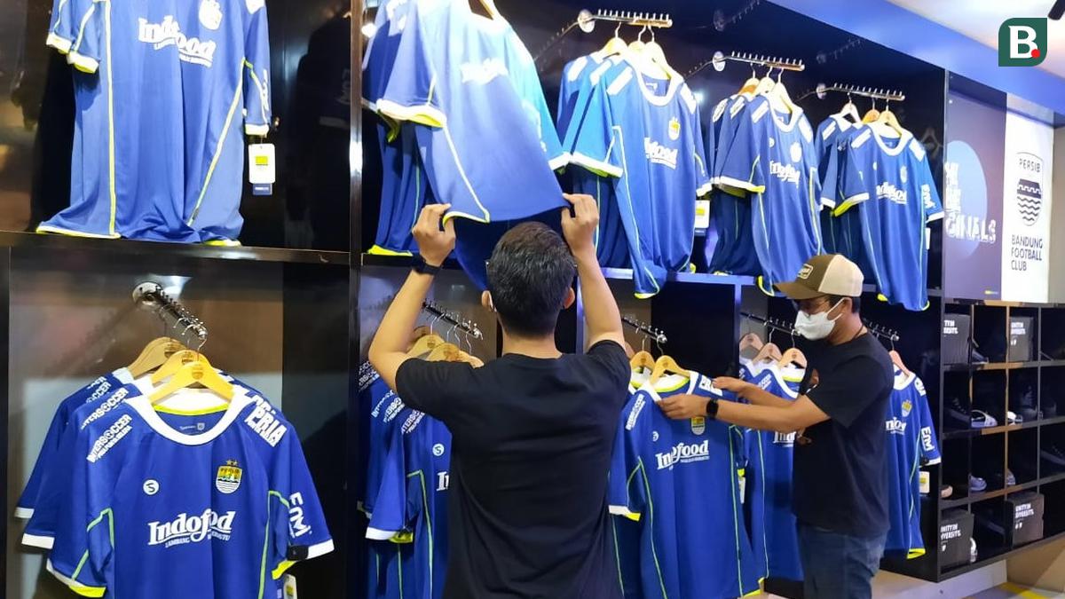 Sudah Dijual, Ini Harga Jersey Anyar Persib Bandung untuk Liga 1