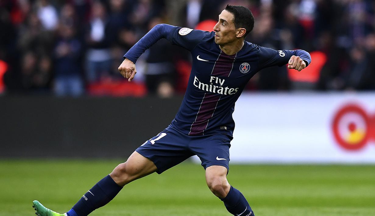 Pemain Paris Saint-Germain, Angel Di Maria dikabarkan http://www.express.co.uk/ menjadi incaran Barcelona dengan harga 46 uta pound sterling. (AFP/Franck Fife)