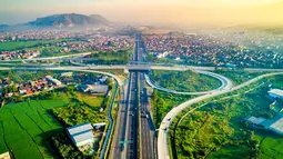 Tol Trans Jawa memiliki pemandangan pemukiman dan persawahan. (Source: Ist)