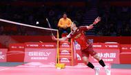 Tunggal putra Indonesia Jonatan Christie dikalahkan Kunlavut Vitidsarn dari Thailand pada laga pertama Grup A BWF World Tour Finals 2025 di Hangzhou Olympic Sports Centre Gymnasium, China, Rabu (17/12). (foto: PBSI)