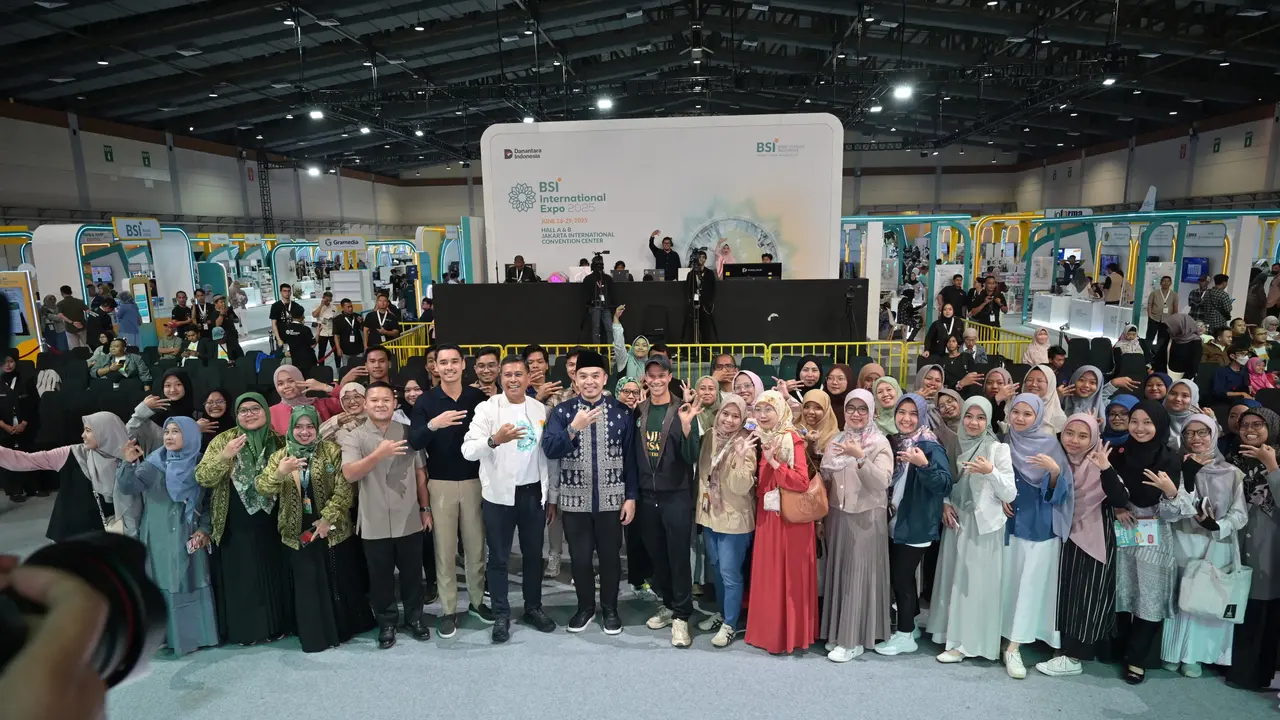 Ustadz Muhammad Assad mengajak generasi muda memahami ekonomi syariah