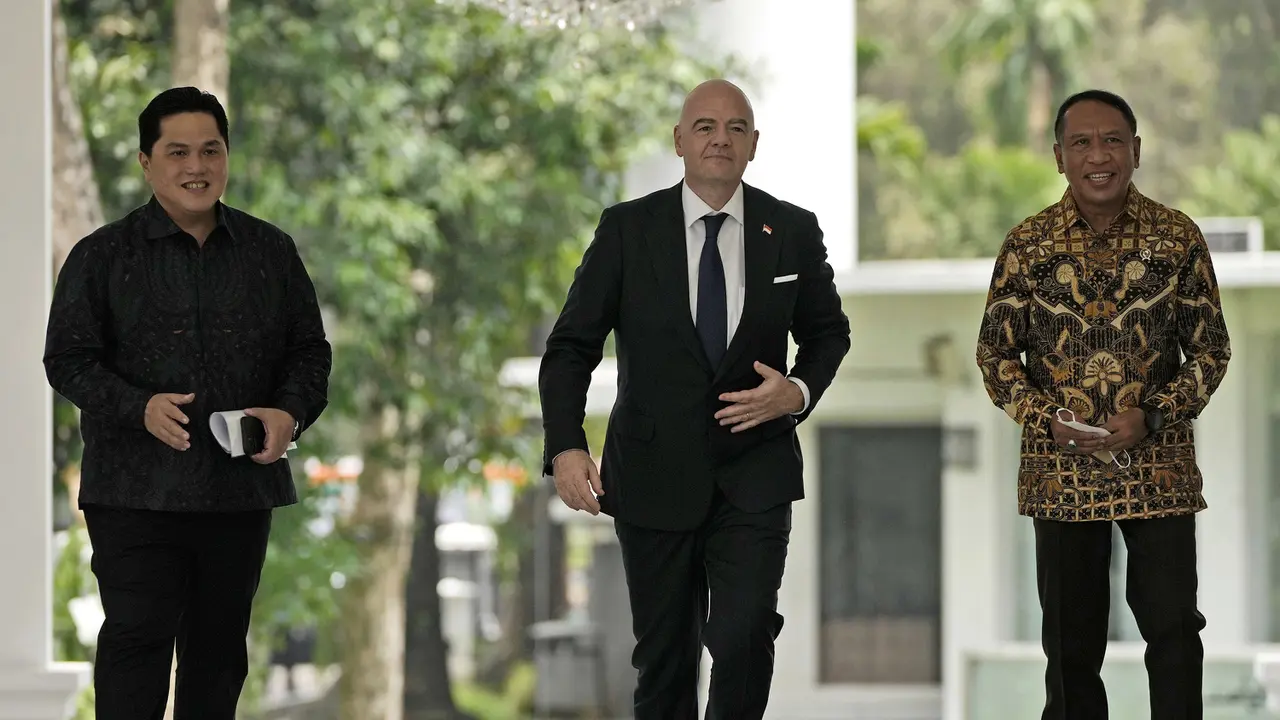 Foto: Momen Jokowi Sambut Presiden FIFA di Istana Merdeka