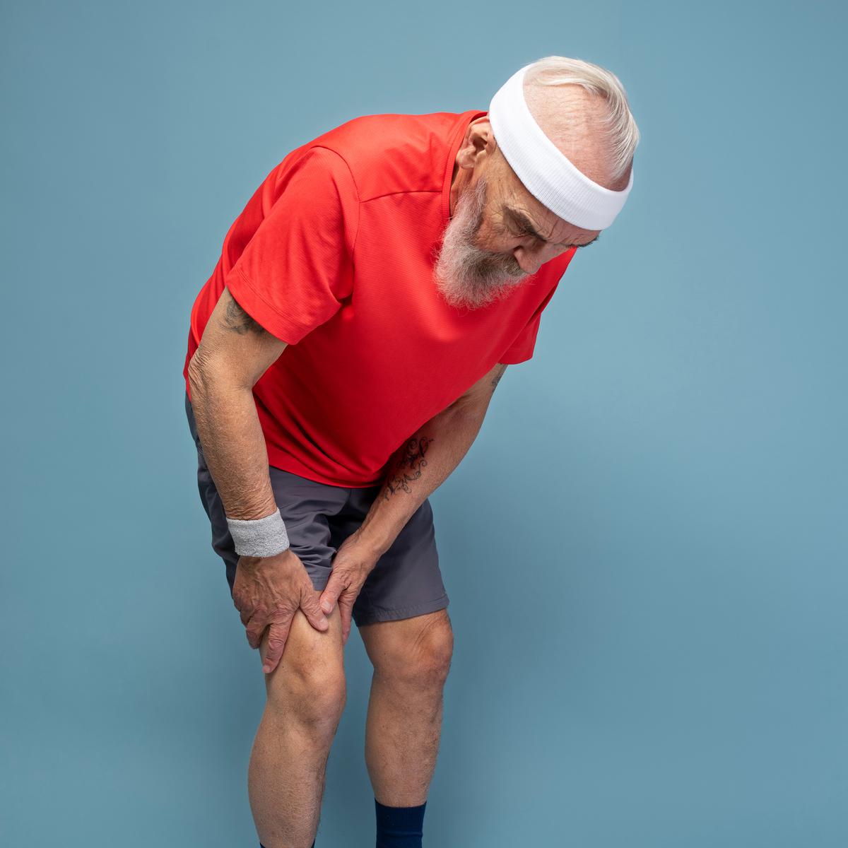 Gejala dan Penyebab Osteoporosis