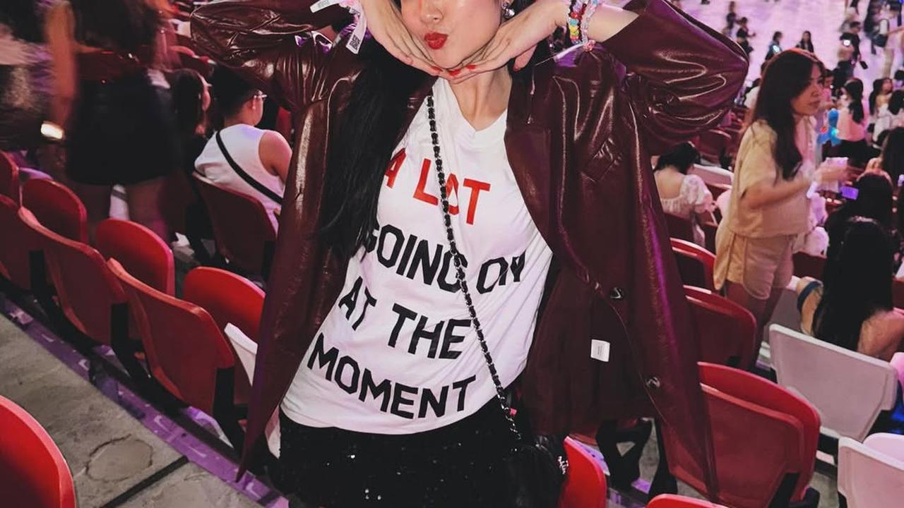 Bisa Jadi Inspirasi! Ini Outfit Febby Rastanty Pakai Leather Jaket yang Bisa Dikenakan Untuk Ngoser hingga Liburan