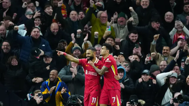 Foto: Penampilan Gemilang Mohamed Salah Saat Membawa Liverpool Tumbangkan Tottenham Hotspur di Liga Inggris