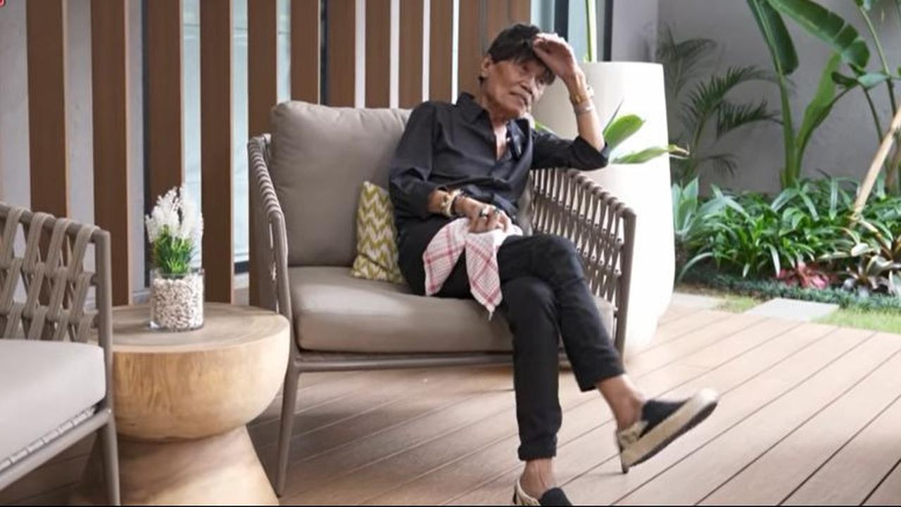 Gara-gara Baju Perempuan, Tessy Srimulat Sepi Job Selama 6 Tahun 'Rumah & Mobil Terjual