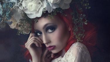 Gambar Foto Model Ini Bikin Merinding Sekaligus Terpesona Fashion Fimela Com