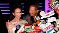 Potret Mesra Coco Lee dan Suami Sebelum Meninggal Dunia Diduga Bunuh Diri karena Depresi (doc: AP)