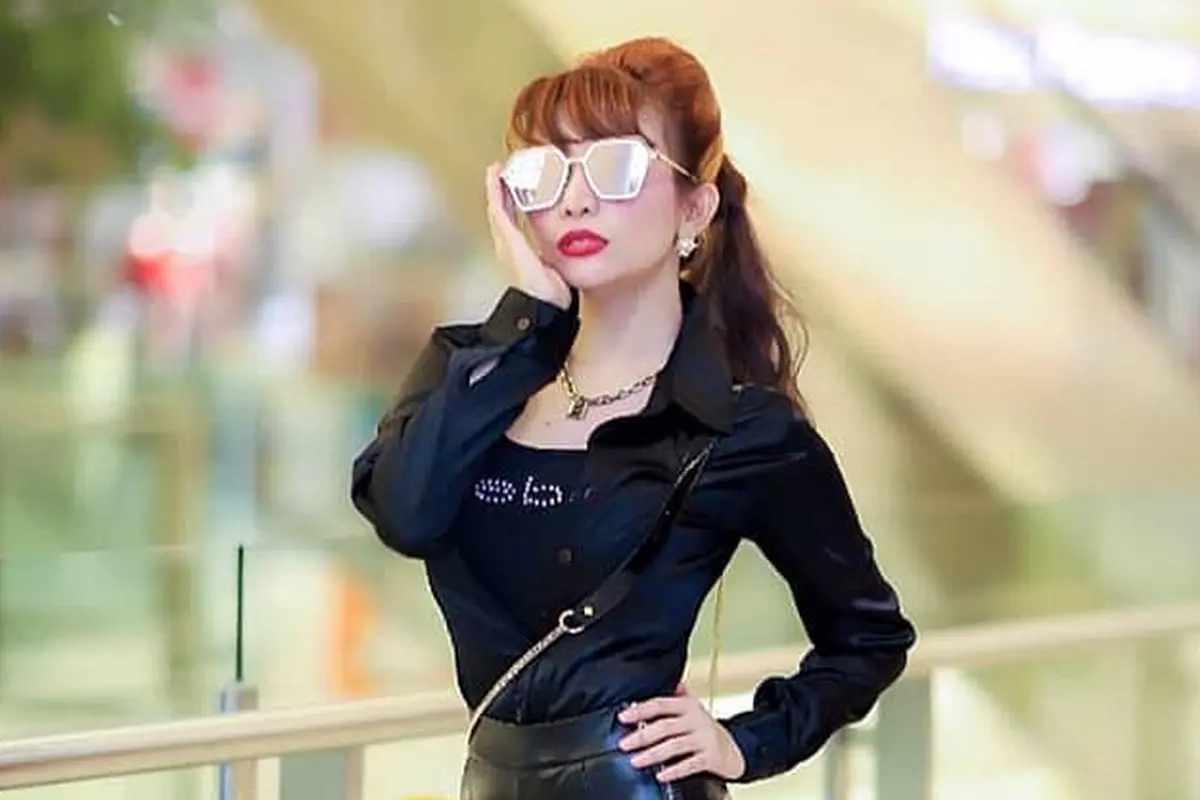[Bintang] Roro Fitria