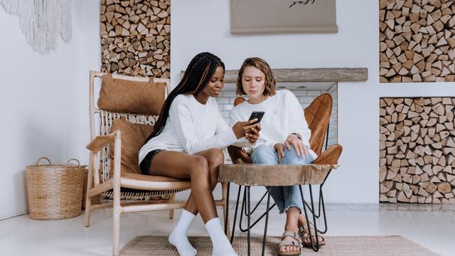 Ilustrasi cara bikin link zoom meeting di hp