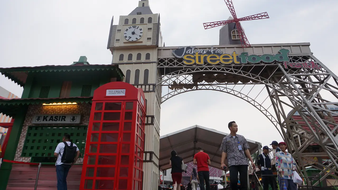 Mencicipi kuliner berbagai penjuru dunia