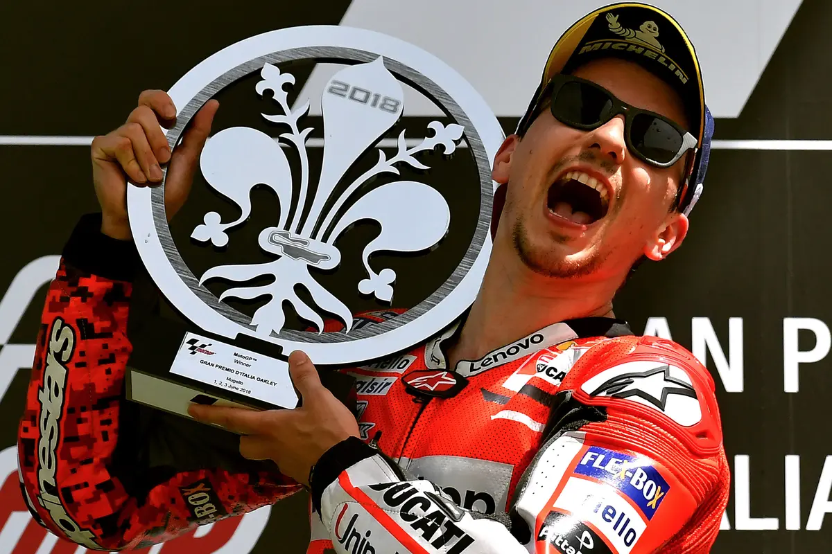 Menang MotoGP Italia, Jorge Lorenzo Taklukkan Valentino Rossi