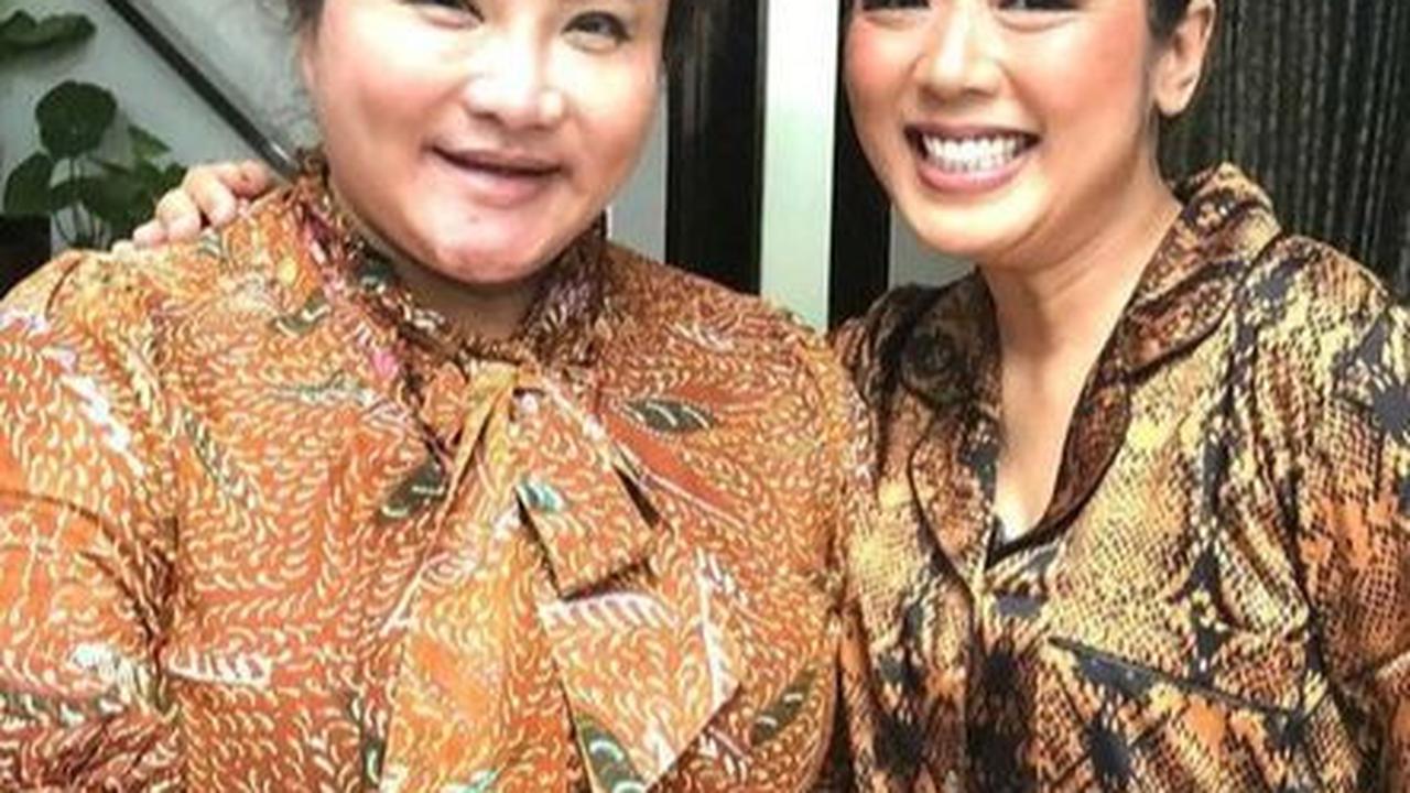 Jadi, bagaimana menurut pendapat kalian tentang penampilan Soimah? Benar-benar sederhana, bukan?