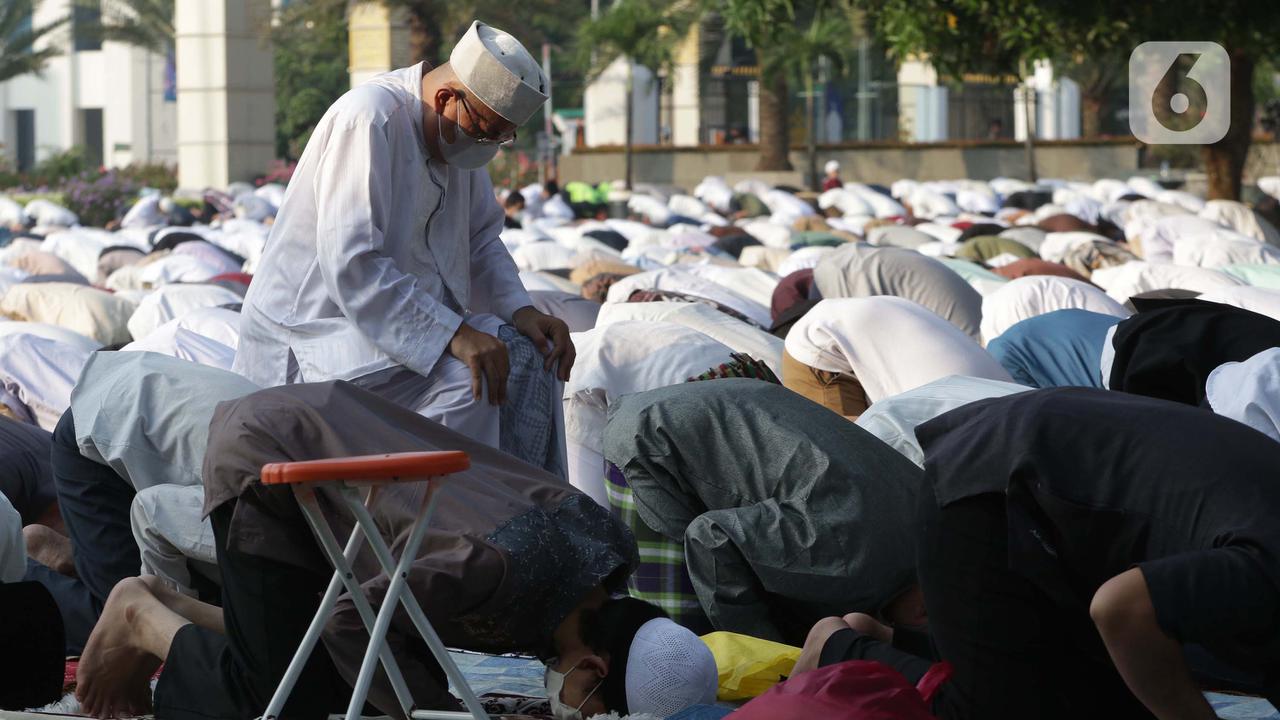 4 Pendapat Ulama tentang Hukum Sholat Jumat bagi yang Melaksanakan ...