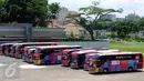 Warga Singapura bersiap menyambut perhelatan olahraga se Asia Tenggara, Sea Games 2015 pada 5-16 Juni 2015. Deretan bus kontingen terparkir bersiap mengantar para atlit menuju lokasi pertandingan, Selasa (2/6/2015). (Liputan6.com/Helmi Fithriansyah)