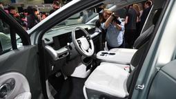 Hyundai Motor Company resmi memperkenalkan mobil listrik terbarunya, yakni Ioniq 9. (Robyn Beck/AFP)