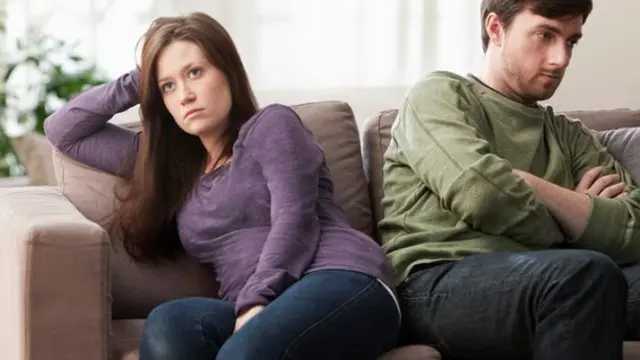 Tanda-tanda Pria Pencemburu Ada di Sini