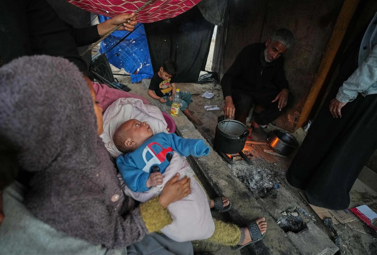 FOTO: Ramadan di Tengah Pengungsian Gaza