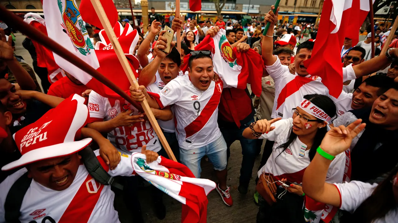 Jelang Peru Lawan Argentina, Pendukung Seksi Siap Ramaikan Pertandingan 