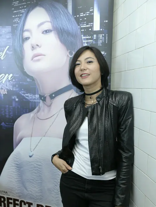 Status jomblo itu juga tidak membuatnya terganggu dengan banyak pertanyaan dari teman ataupun orangtuanya. Yang ingin putrinya cepat melepas status lajangnya. (Galih W. Satria/Bintang.com)