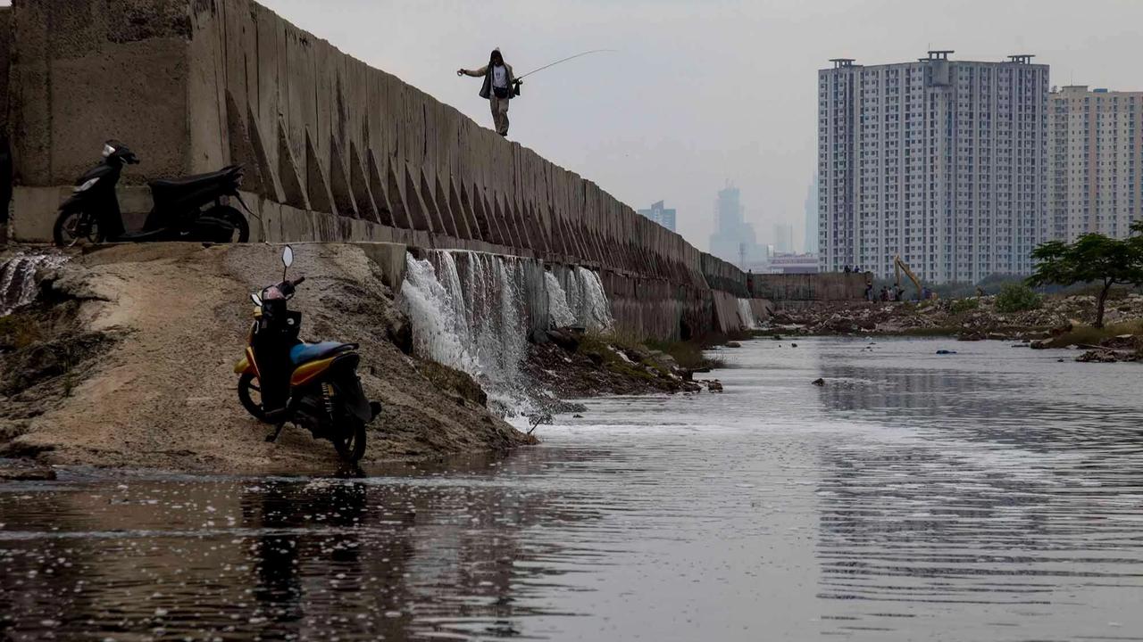 FOTO: Banjir Rob di Muara Baru Jakarta Utara