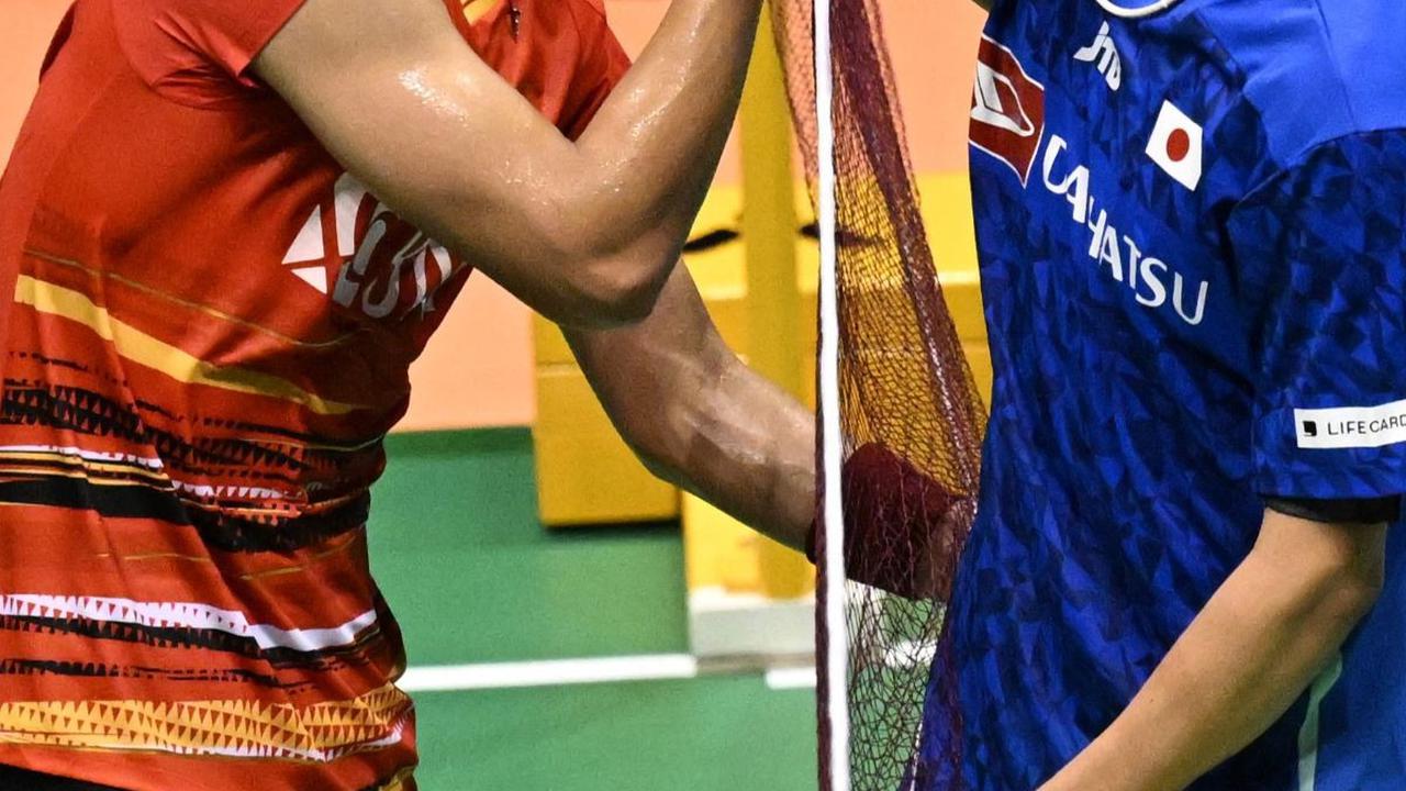 Sedangkan di gim penutupan Jonatan Christe mampu mengalahkan Kenta Nishimoto dengan skor 21-18.