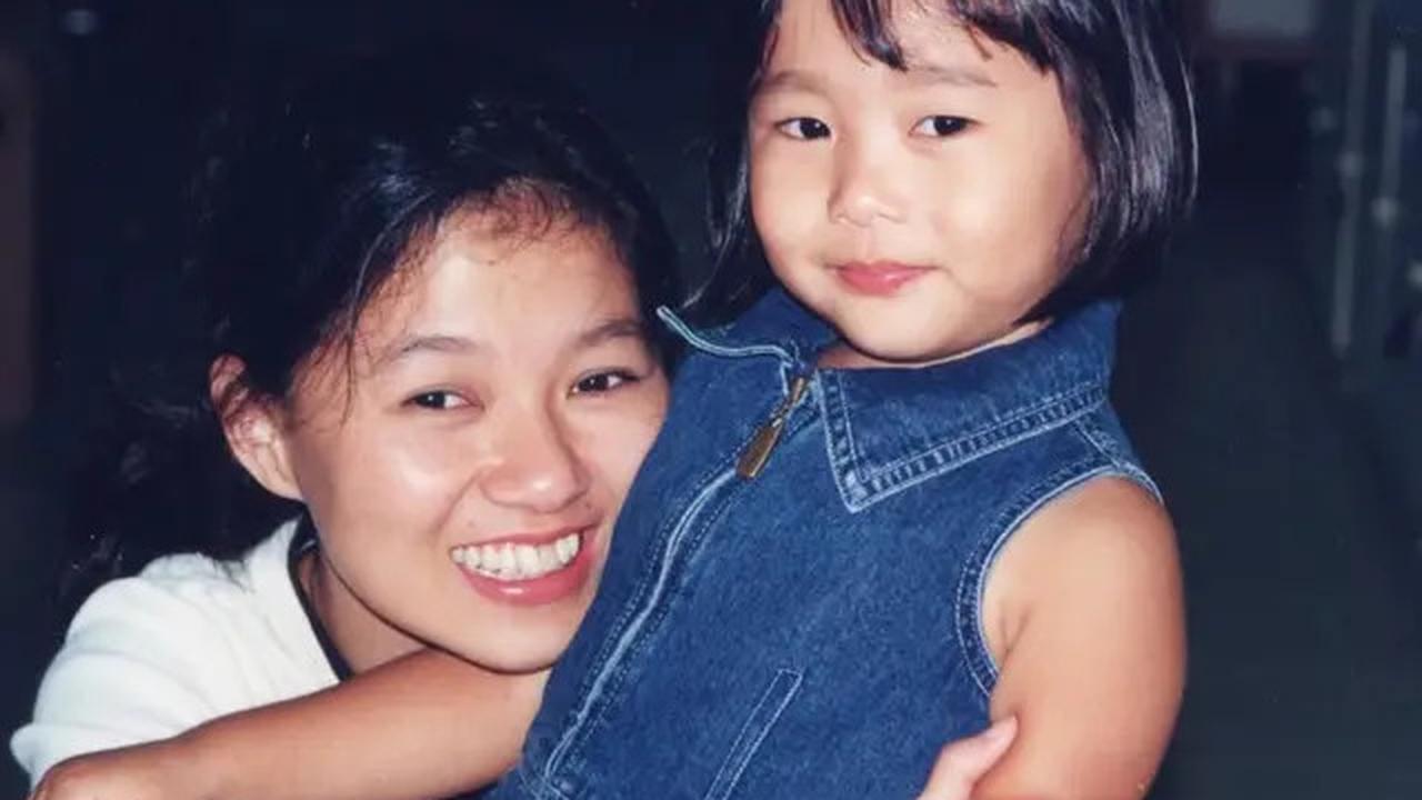 6 Potret Masa Kecil Dhika Himawan Calon Istri Brandon Salim, Blasteran Indonesia - Jepang