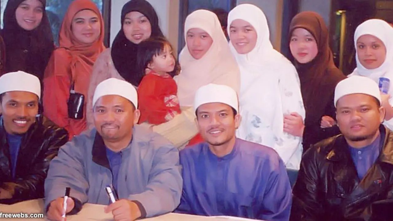 fans-raihan-130725b.jpg