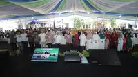 Anggota Dewan Komisioner OJK Bidang Edukasi dan Perlindungan Konsumen, Friderica Widyasari Dewi dalam Perayaan Hari Santri Nasional. (Dok OJK)