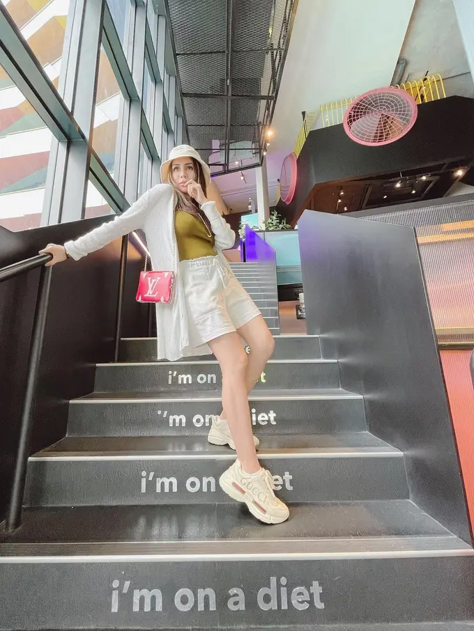 [Fimela] Momo Geisha