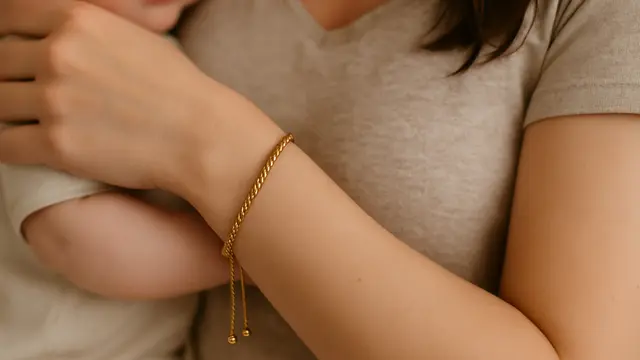 Model Gelang Rantai Twist