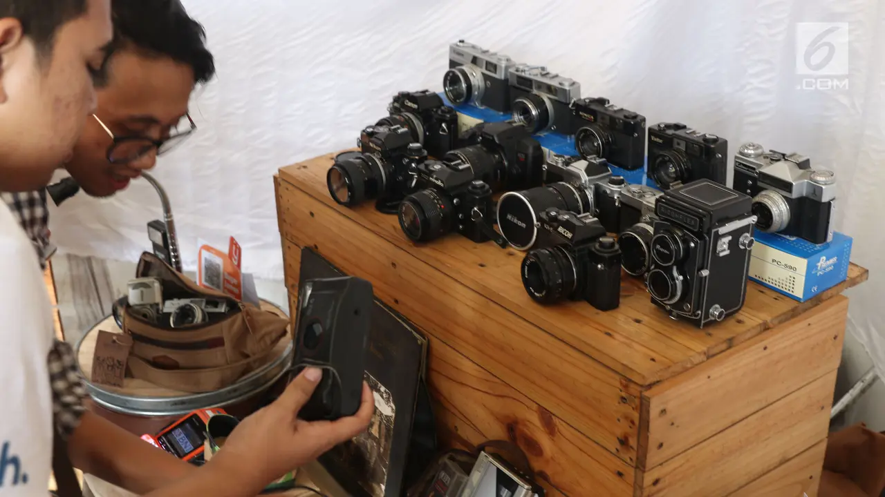 Pernak-pernik Tahun 90-an Meriahkan The 90’s Festival