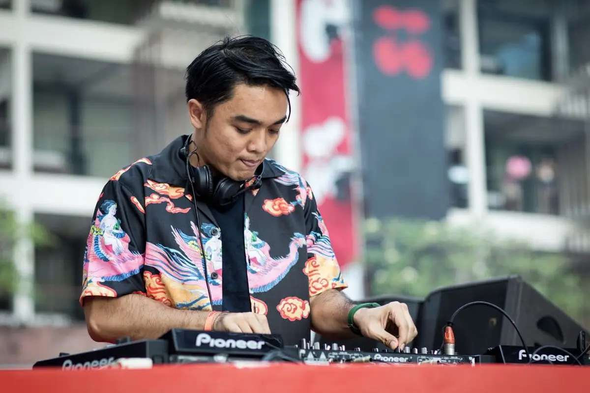 Dipha Barus