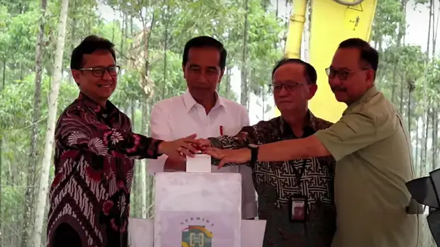 Presiden Jokowi Resmikan Peletakan Batu Pertama RS Hermina di IKN Nusantara, Bisa untuk Pengguna BPJS Kesehatan. Foto: Sekretariat Presiden.