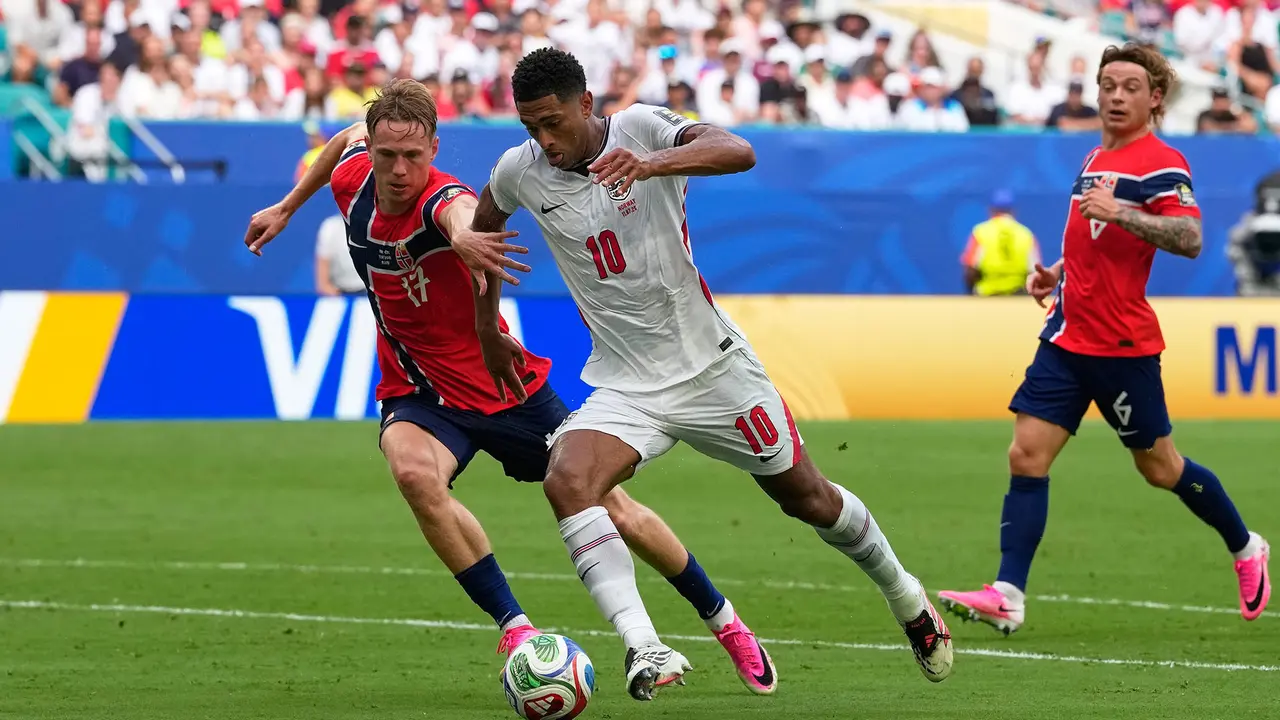 Dua Gol Bellingham Hentikan Perlawanan Norwegia