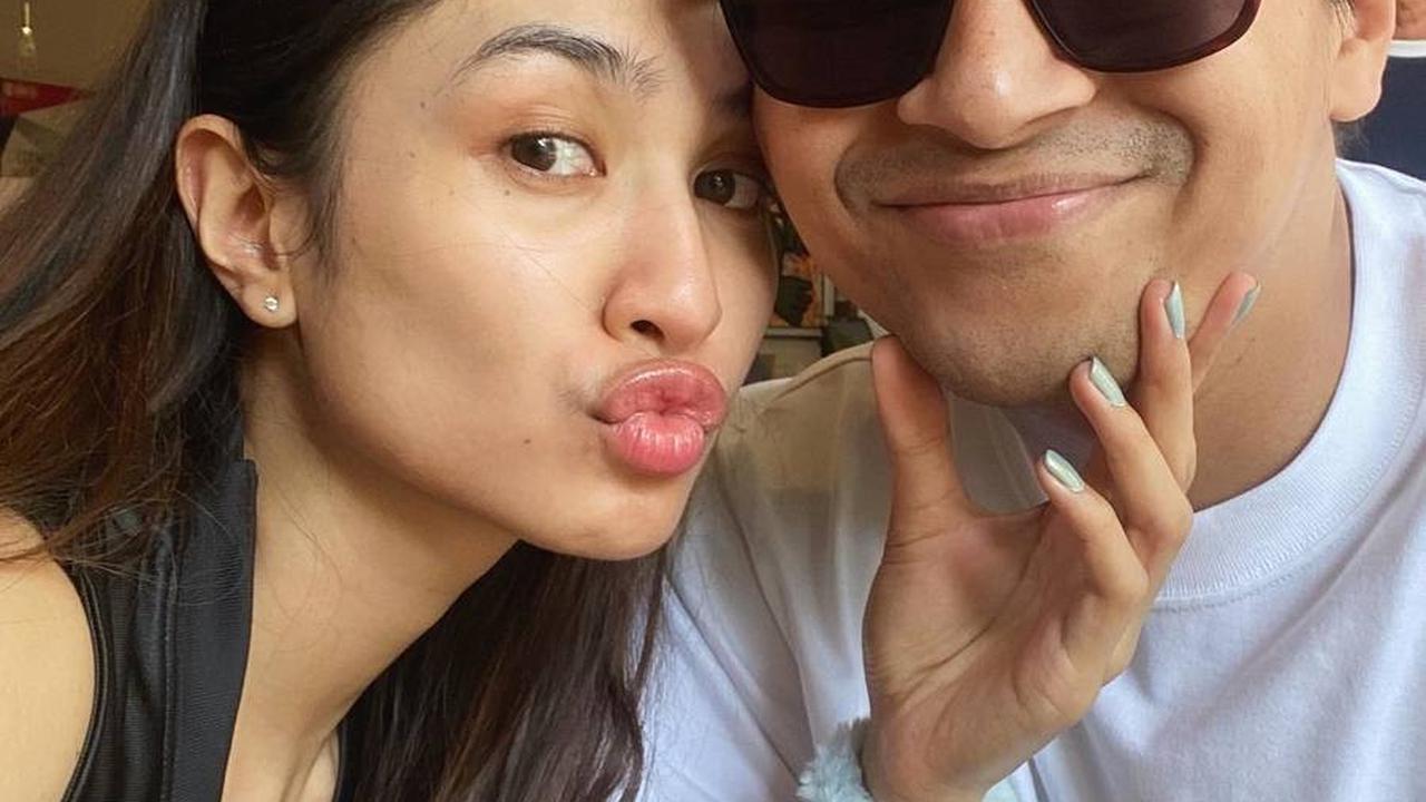Ini Potret Mikha Tambayong dan Deva Mahenra Pamer Momen Mesra Lagi Kencan!