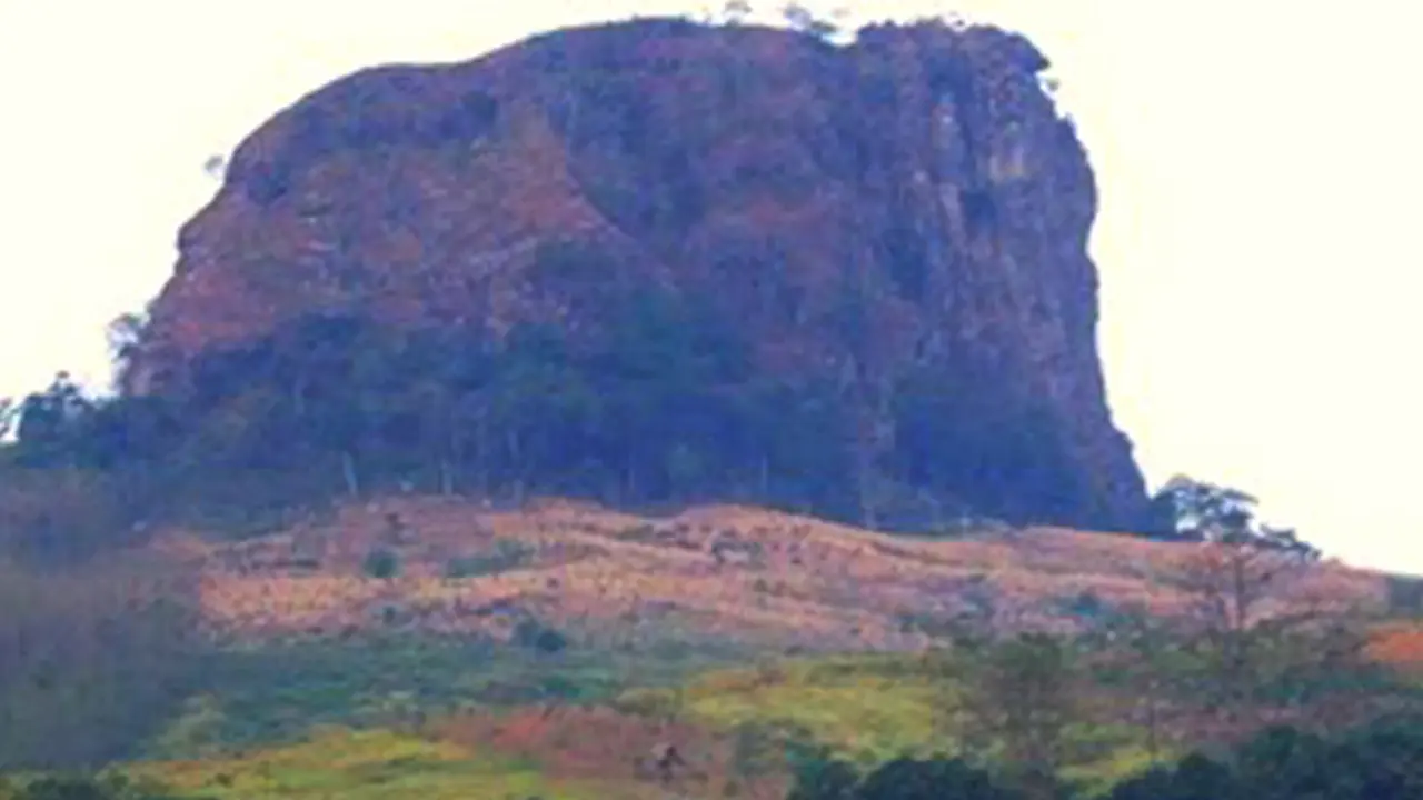 140205gunung.jpg