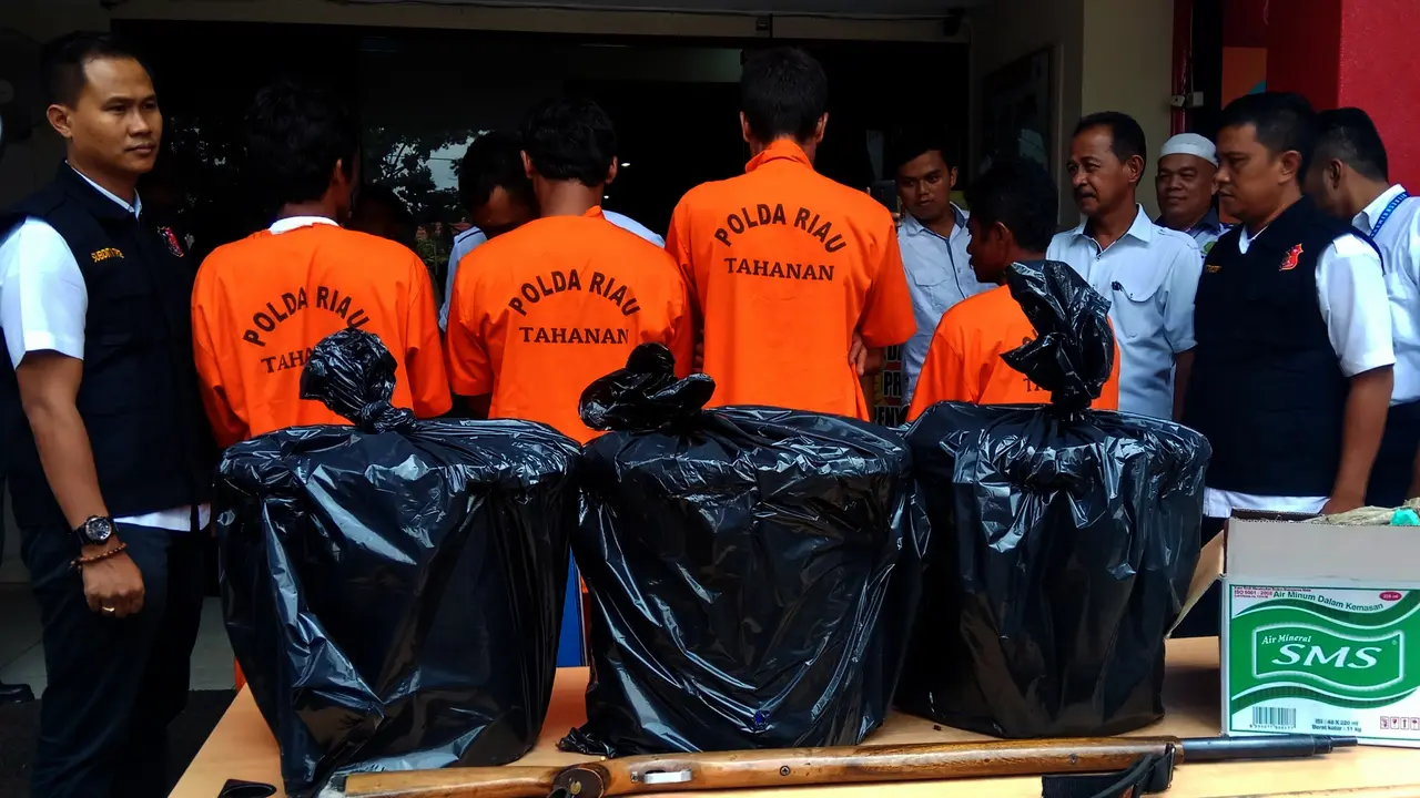 Beruang madu dimutilasi